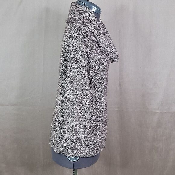 NEW YORK & CO. Cowl Neck Sweater‎ Medium - Picture 4 of 7